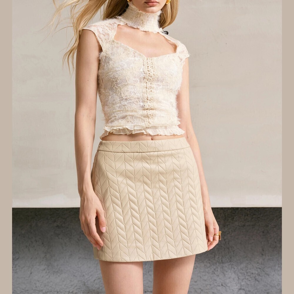 Cream Quilted Chevron Faux Leather Mini Skirt With Fitted Waistband